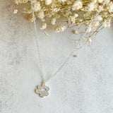 Colador Elegante con Patas de Plata – Acero Inoxidable