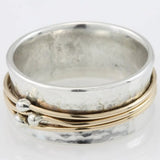 Anillo Vintage Dorado con Capas en Plateado