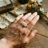 Anillo Vintage con Nido de Perlas