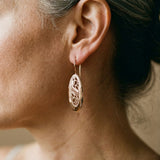 Pendientes Dorados Elegantes Calados