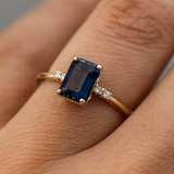 Anillo Vintage con Brillo de Zafiro