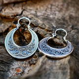 Pendientes Geométricos en Metal Gitano