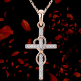 Collar con Colgante de Cruz en Aleación de Diamante