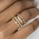 Anillo Cuadrado de Circonio con Cuatro Diamantes