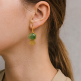 Pendientes Vintage de Vidrio Verde con Detalles Dorados