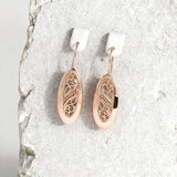 Pendientes Dorados Elegantes Calados