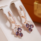 Pendientes Elegantes con Cristales de Granada en Oro