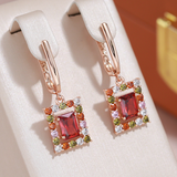 Pendientes Cúbicos Elegantes con Cristales Rojos
