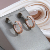 Pendientes Elegantes y Brillantes en Oro y Circón