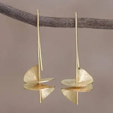 Pendientes Elegantes con Escamas Doradas