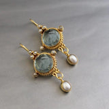 Pendientes Vintage de Vidrio Azul y Perlas