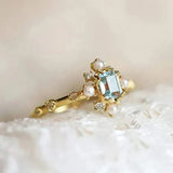 Anillo vintage con perla azul celeste