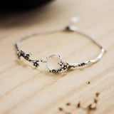 Pulsera Vintage de Plata con Rama de Flores