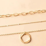 Collar Vintage con Cadena en Capas y Colgante Dorado